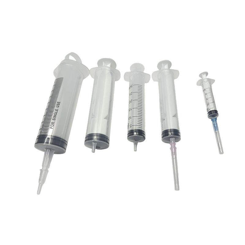 Plastic injector 